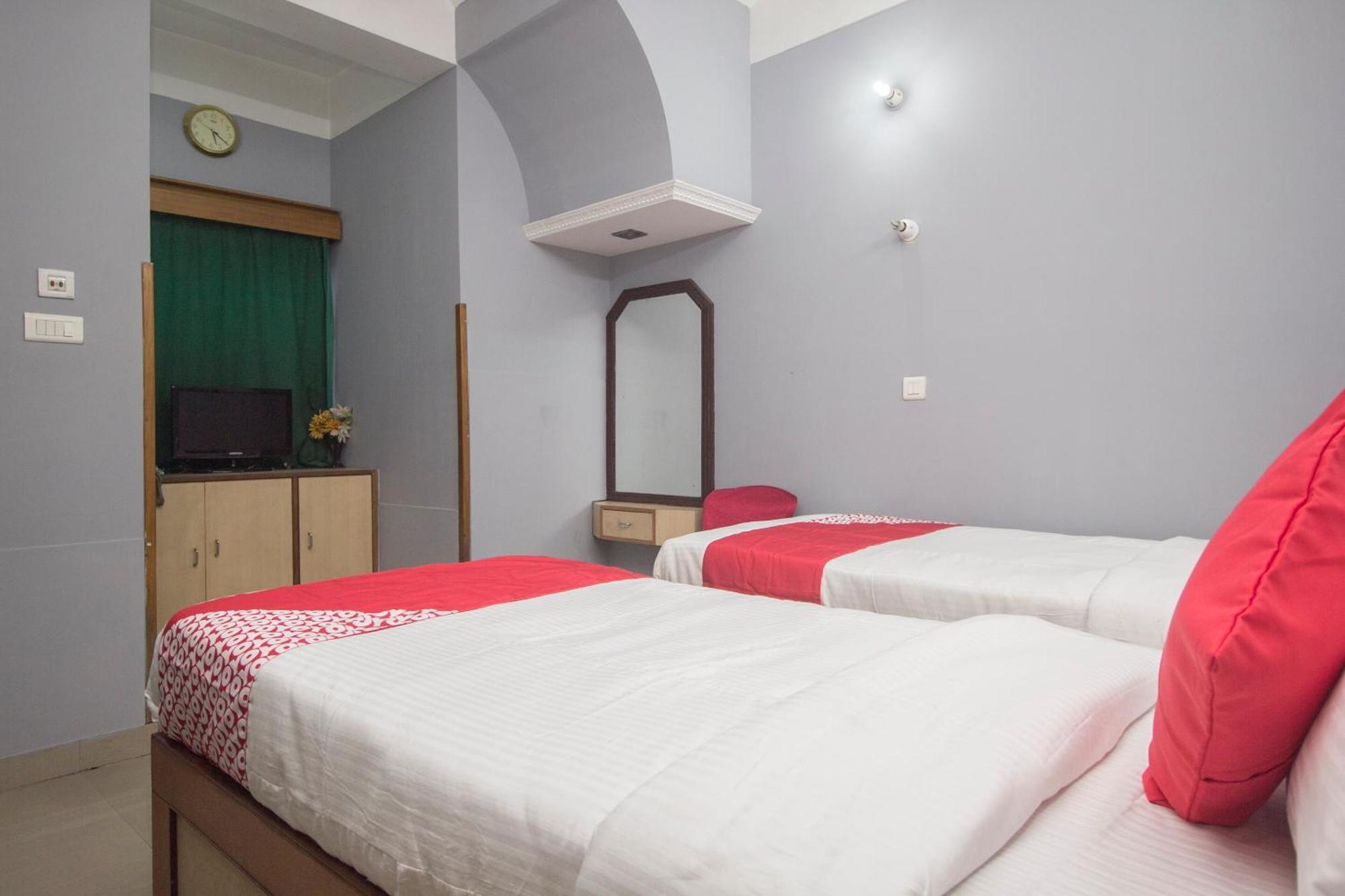 Hotel O Golden Moments Siliguri Dış mekan fotoğraf