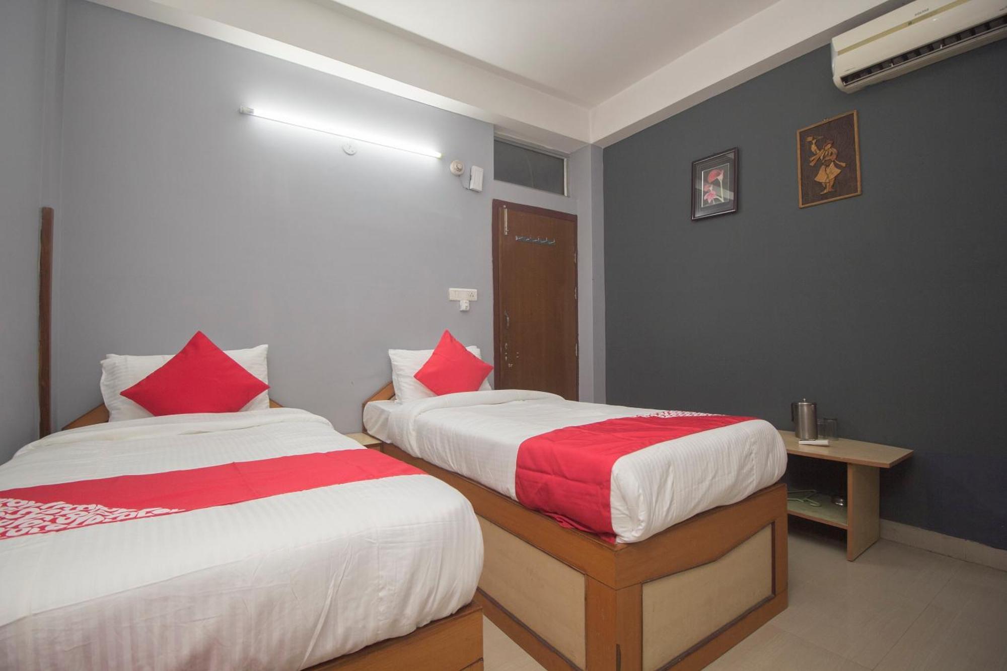 Hotel O Golden Moments Siliguri Dış mekan fotoğraf